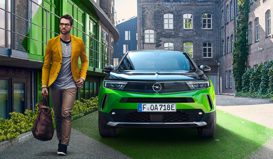 Opel Mokka SRi petrol / Mokka-E electric road test review: Tastier French  dressing — Motoringnz
