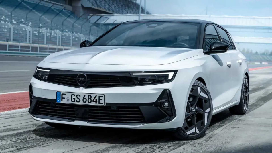 Opel Astra Grand Sport Electric (GSe).png